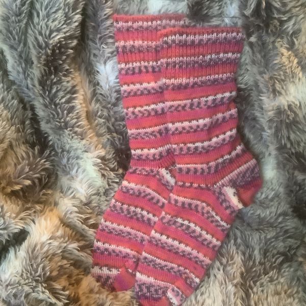 Handmade socks ( yarn design Claire)