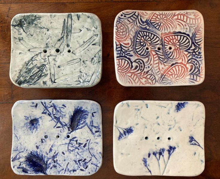 Porcelain soap dishes