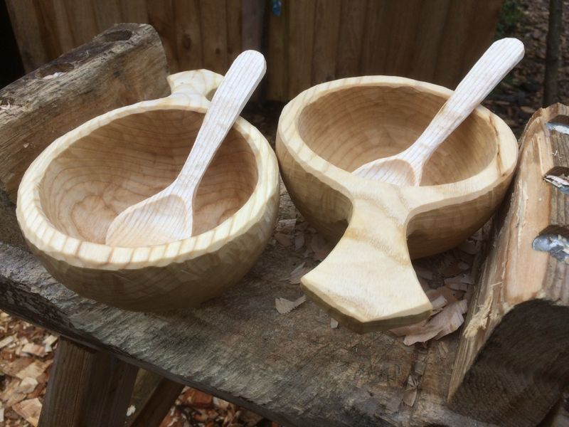 Simple Kuksa bowls with spoons