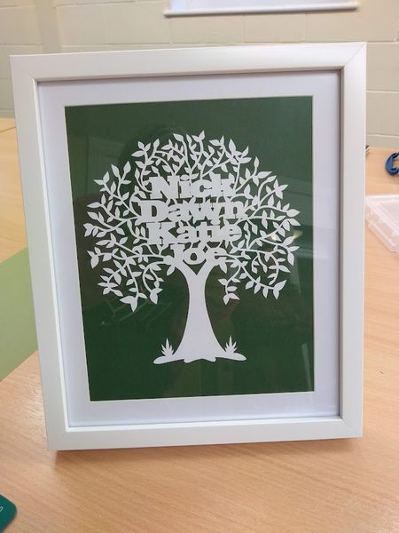 Create your own beautiful Family Tree art - an ideal gift!