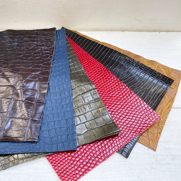 Textured leather offcuts kits