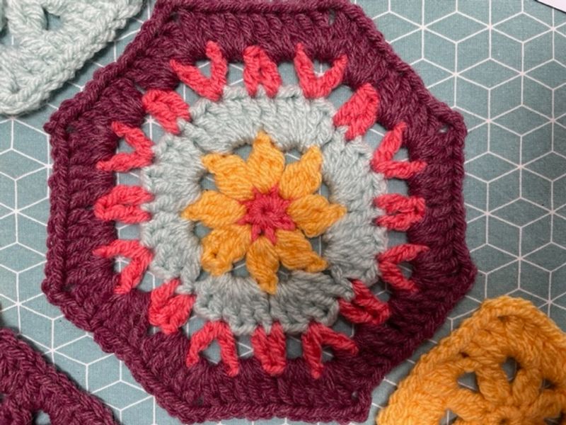 Octagon crochet