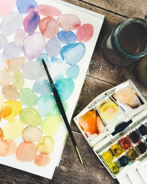 Watercolour for relaxation with artist Lou Davis in Edinburgh City Centre