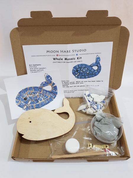Whale mosaic kit