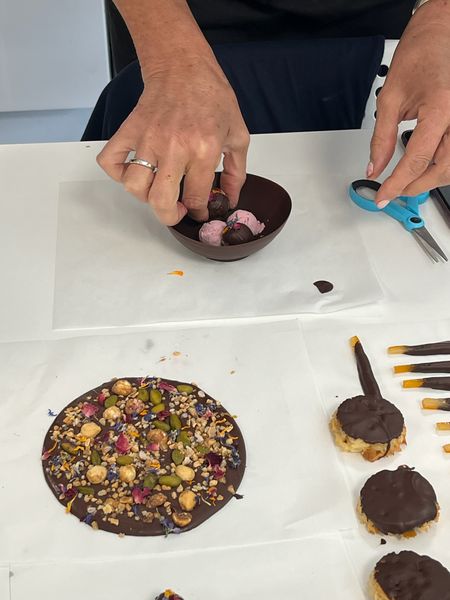 Chocolate bowl for truffles