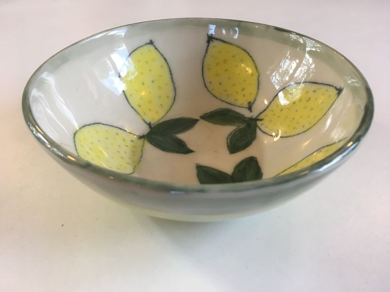 Underglaze decorated bowl (slipcast)
