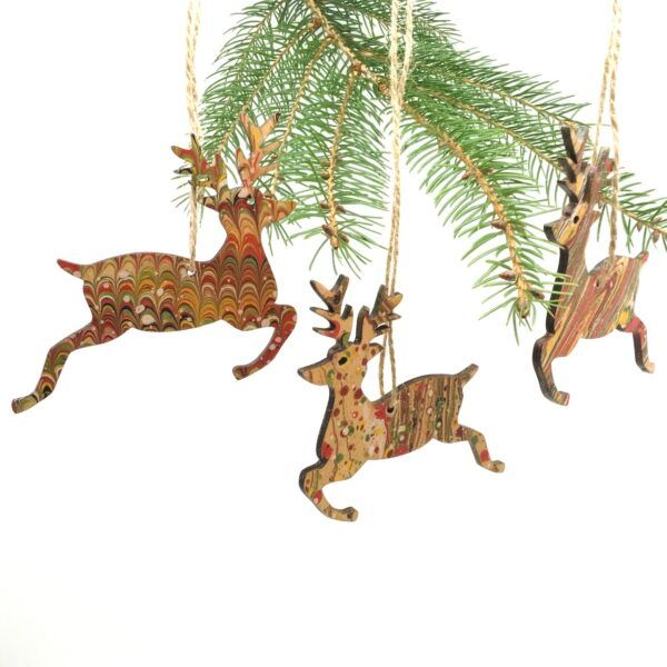 marbled christmas reindeers