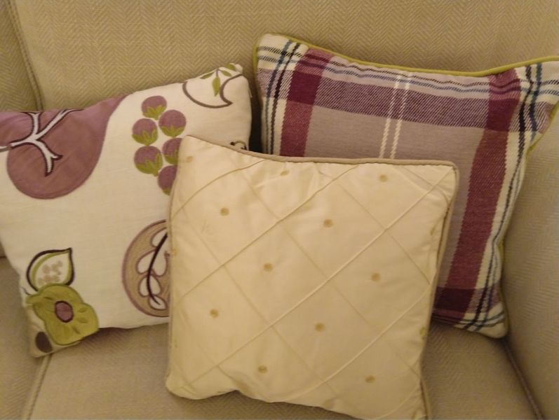 Piped Cushions