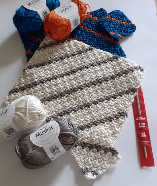 Crochet place mat