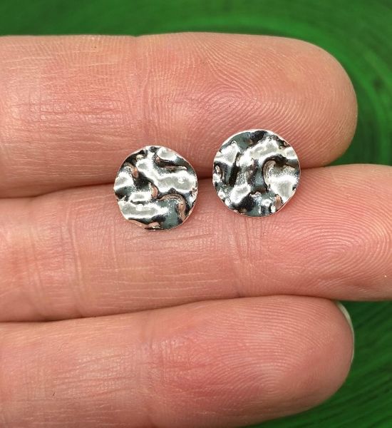 Sterling silver round ripple stud earrings