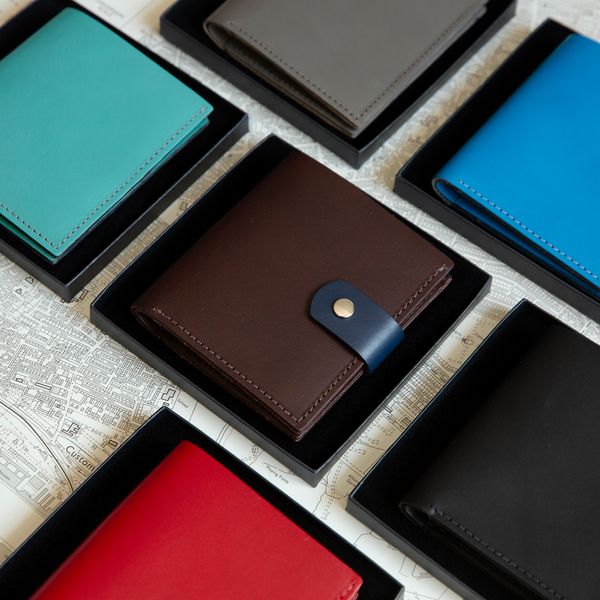 johny Todd leather wallets in boxes