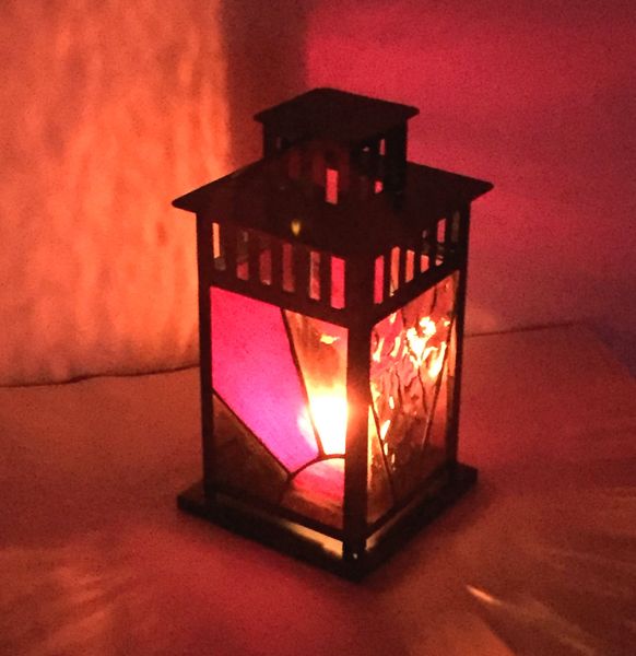 Choose from 5 designs for your lantern