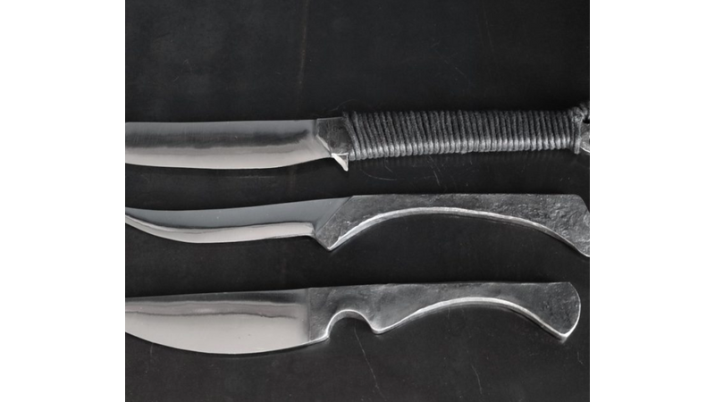 Discover the art of bladesmithing & make your own knife