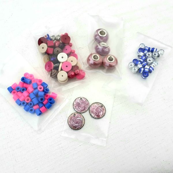 Pink/Blue Kit - Main Bead Selection in Detail