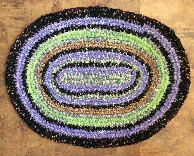 Amish knot technique rug