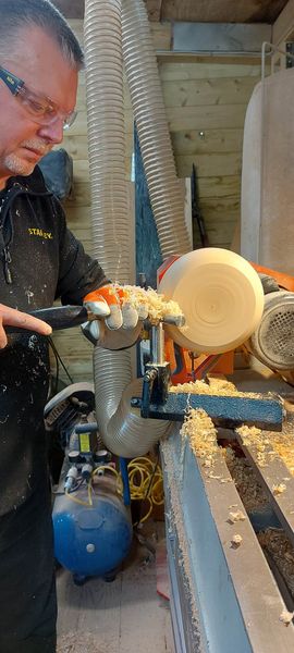 Woodwork - Lathe Turning For Beginners With Thompsons Wood