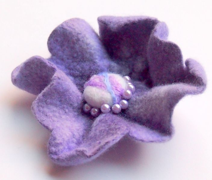 Hand felted flower brooch online textiles course with live tuition