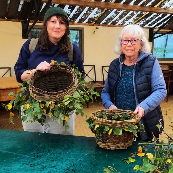 Baskets with birch and ivy.