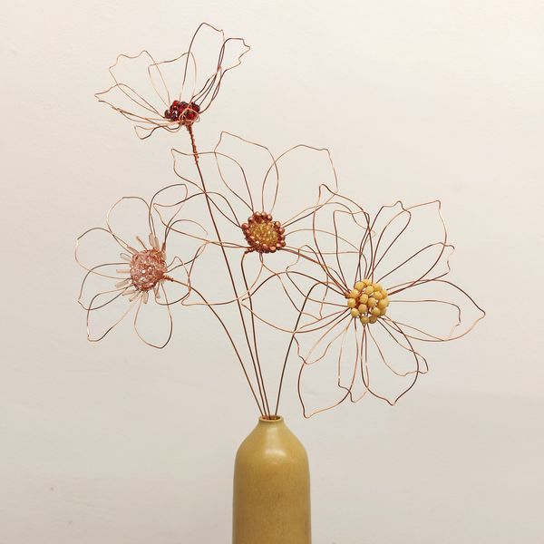 Wire flowers inspired by dahlias