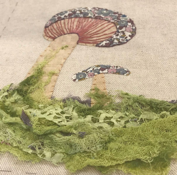 Using dyed vintage lace
