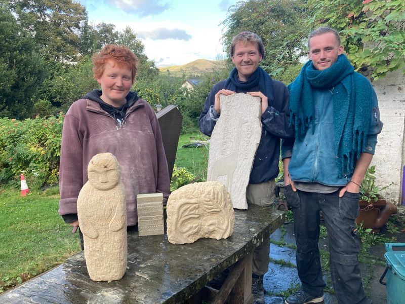 happy stone carvers 