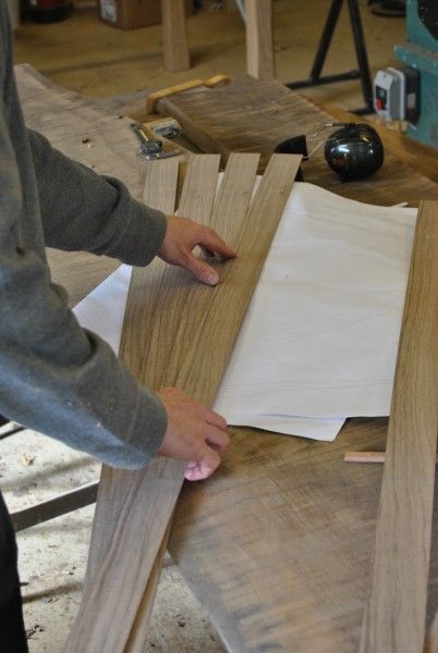 Selecting hand cut veneers for jointing
