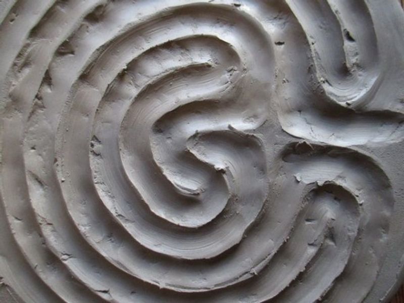 Create a ceramic 'finger' labyrinth