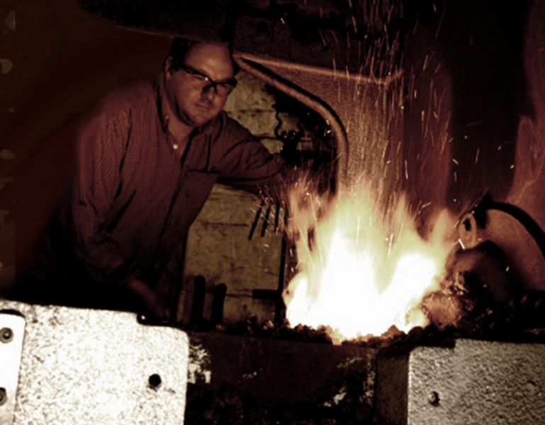 Julian Wadsworth, artist blacksmith: One day blacksmithing course in Huddersfield