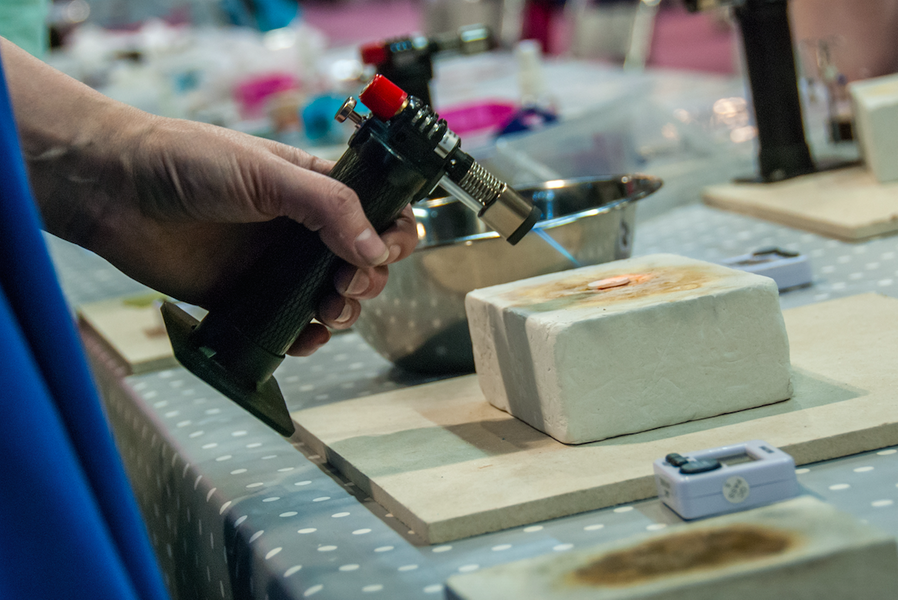 Firing silver clay on beginners workshop at The Arienas Collective in Edinburgh