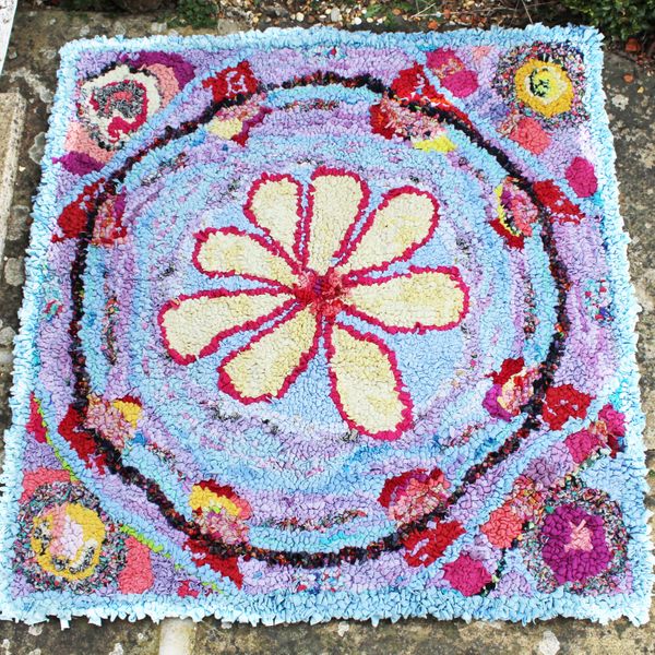 Loopy Flower Rag Rug