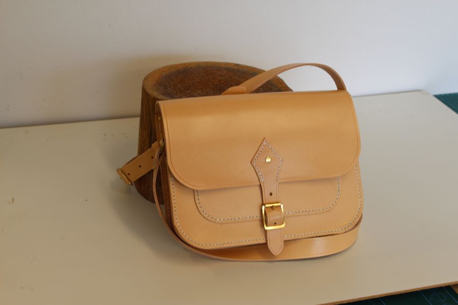Hand Stitched Satchel in Veg Tan Russet 