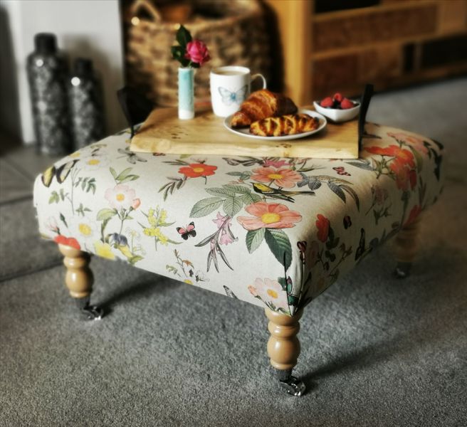 versatile - footstool and coffee table