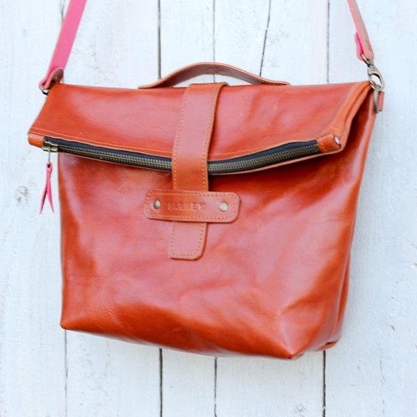 Stella's tan leather handbag