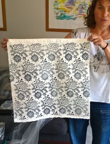 Faye's tessellated repeat lino onto fabric