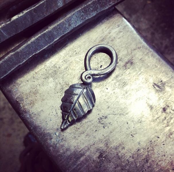 Leaf key ring