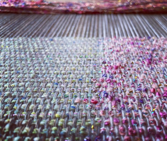 Clasp-weft weave