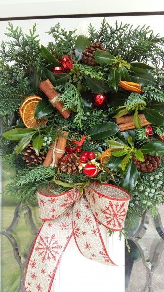 Holly Wreath Workshop - Traditional