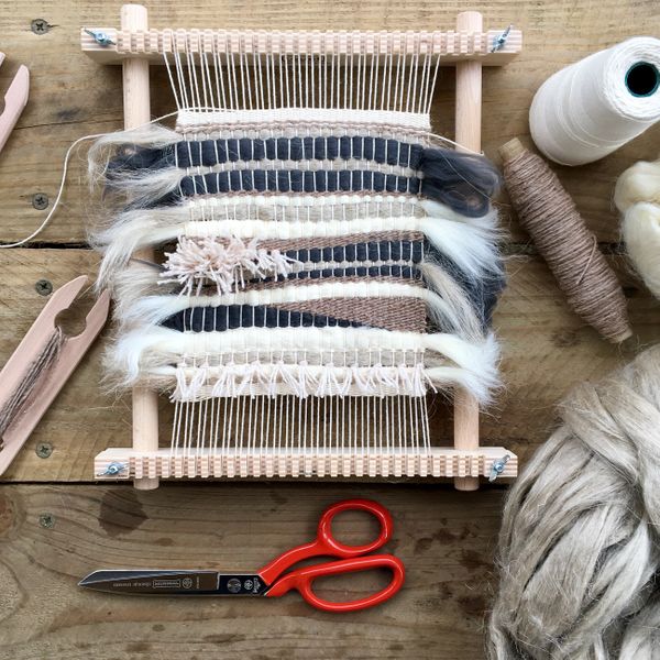 Natural fibres on the loom
