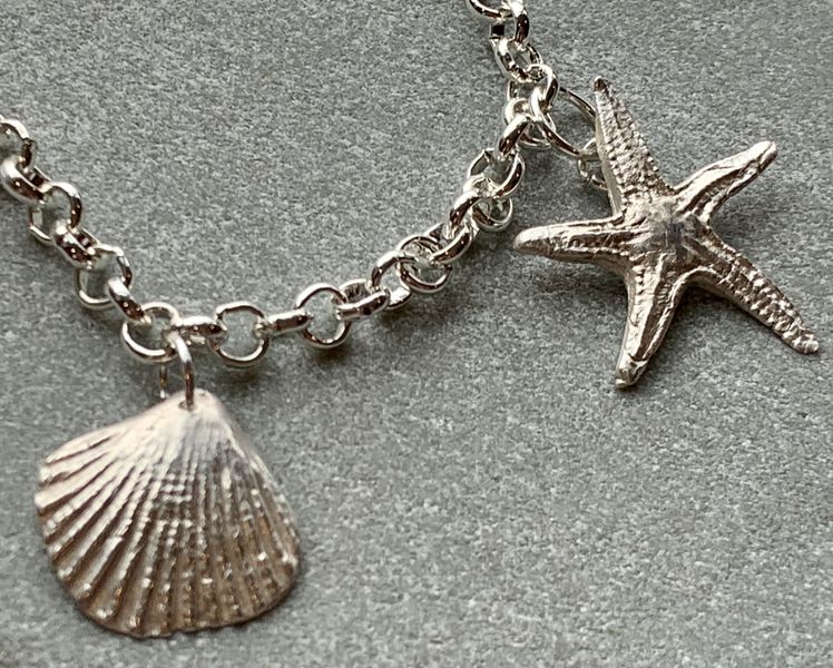 Shell and starfish bracelet by Karen