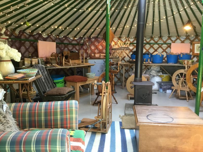 Kurt the Yurt ready for the spinning day