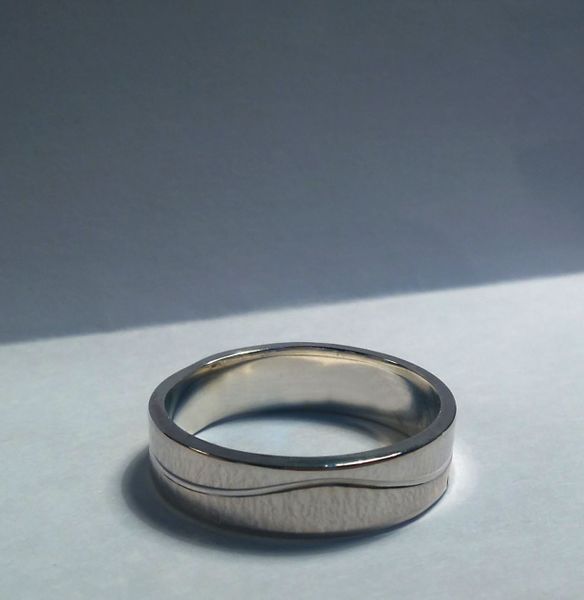 rolled line silver ring