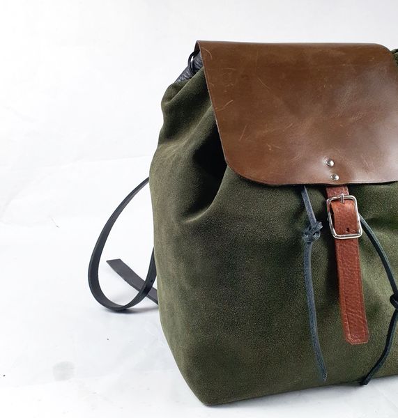 Practical leather course to build and craft your own backpack in this one day workshop