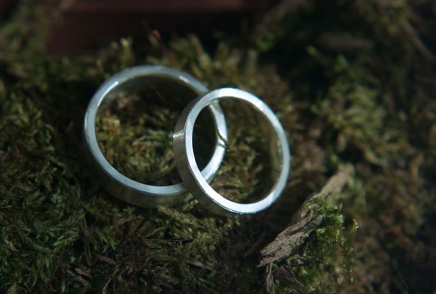 Plain & Simple Wedding Rings in Silver