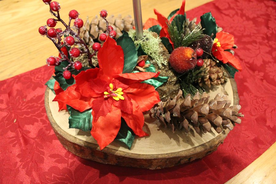 Christmas table-centers