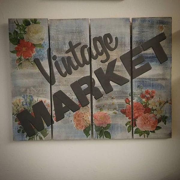 Stencilled and Decoupaged Sign