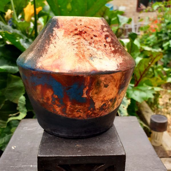 A lovely reduced raku piece from a student on a workshop.