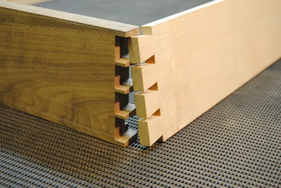 Traditional Dovetail Joint