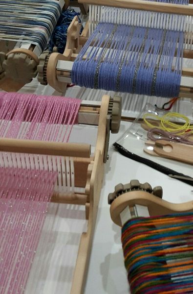 Mobile weaving workshop - I can bring my looms to you!