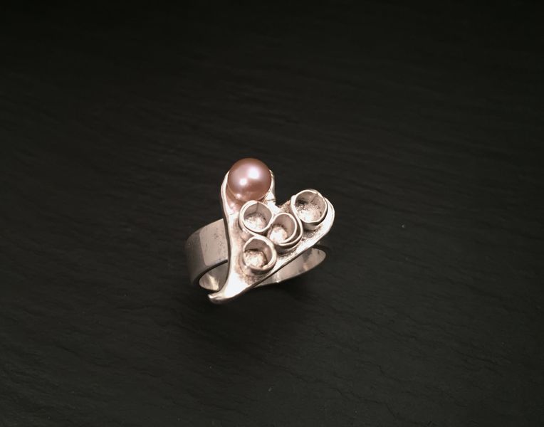 Silver paper clay pearl ring