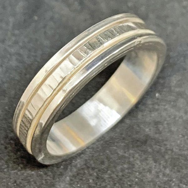 Silver spinner ring